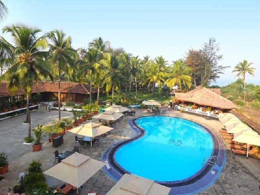 सहारा Marquis 4*